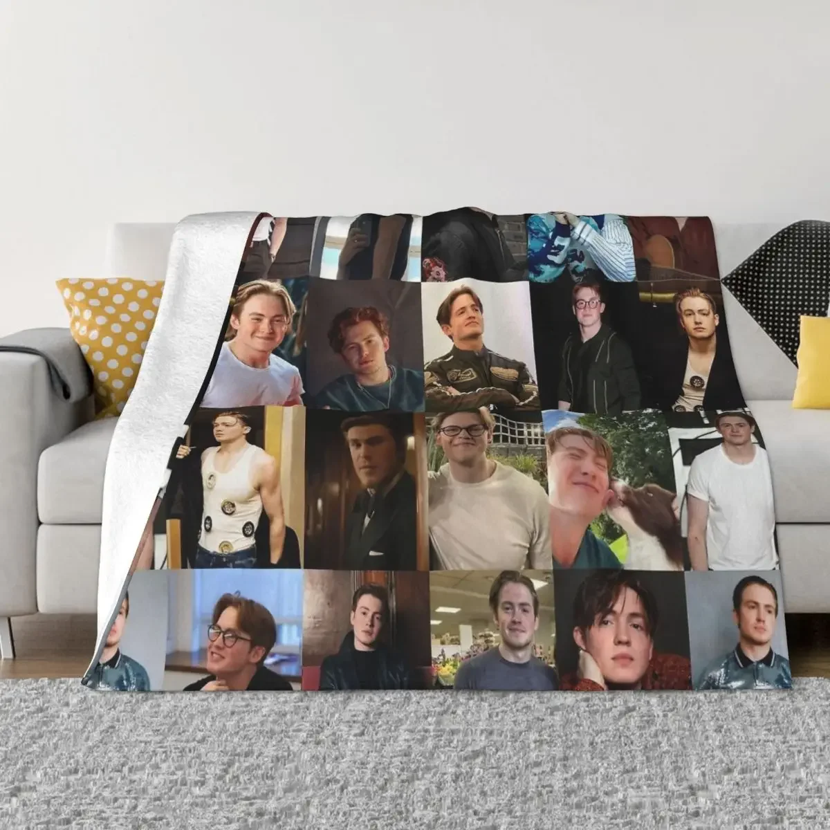 Connor To Collage ��� ŰƮ, �ö��� �ܿ� �ٱ�� �淮 ���� ������ ���, ħ�� �߿� ���� ���� �̺�