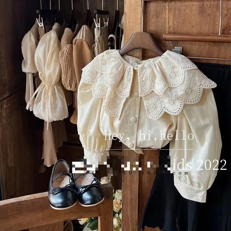 Children's Clothing Autumn Long sleeved Princess Top Girl's Lace Lace Lapel Beige Shirt Girls Blouse