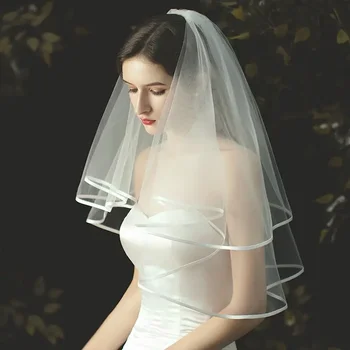 Elegante velo da sposa con bordo in nastro con pettine Spalla Lunghezza gomito Velo da sposa corto Accessori per matrimonio