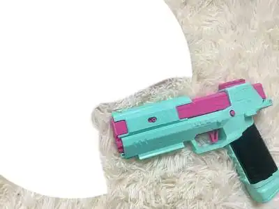 映画「サイバーパンク」エレスギナーコスプレレベッカグロープガン