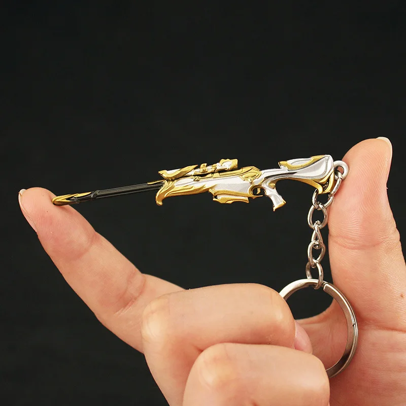 Valorant Weapon Forsaken Gold Operator Keychain 8cm Alloy Metal Game Peripheral Samurai Sword Weapon Model Gifts Toys for Boys 4