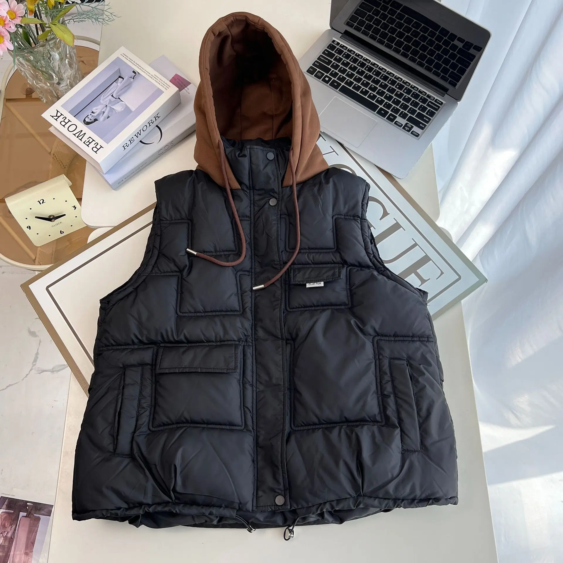 XXXXXL Fashion Plus Size Women's Padded Vest 2025 Winter Korean Style Fake two-piece Hooded Warm Sleeveless Zipper Parka 6875