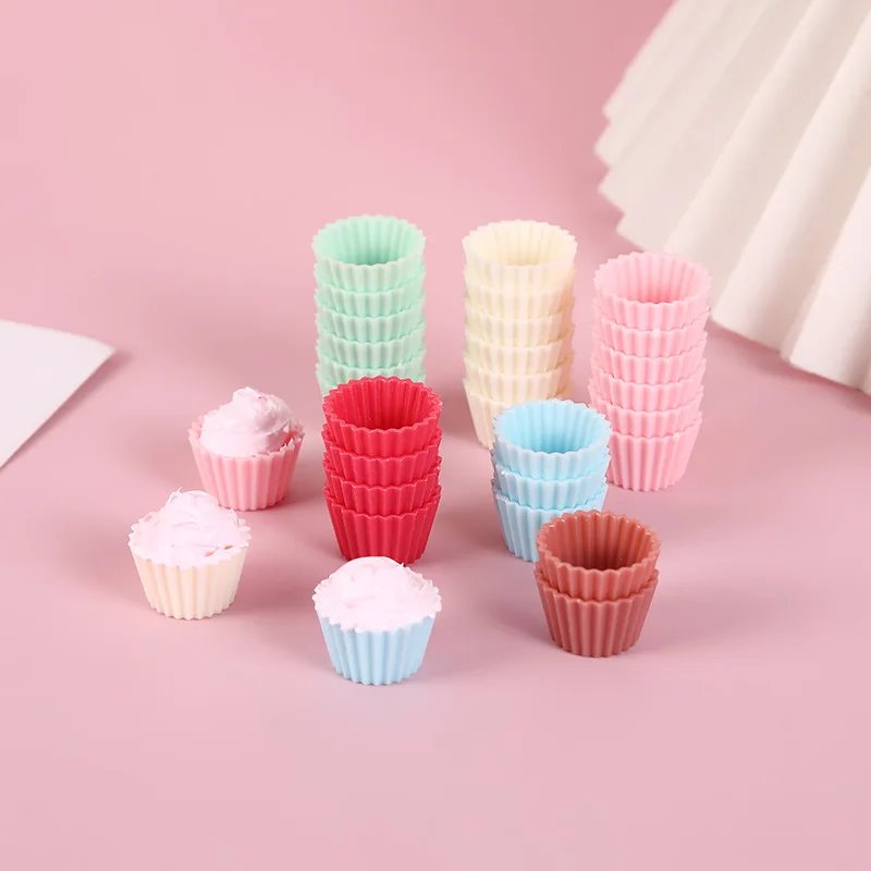 10Pcs/set 1:12 Dollhouse Miniature Cup Cake Mold Mini Muffin Cupcake Baking Molds Modle Toy Kitchen Doll House Decor Accessories