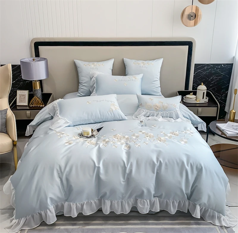 Waliicorners Lace Edge Quilt Duvet Cover Set Bed Linen Pillow Shams 1200TC Egyptian Cotton Silvery Flowers Embroidery Princess Bedding Set 19 S9069c8f3560c4f46a52ba8c8efb527ee9