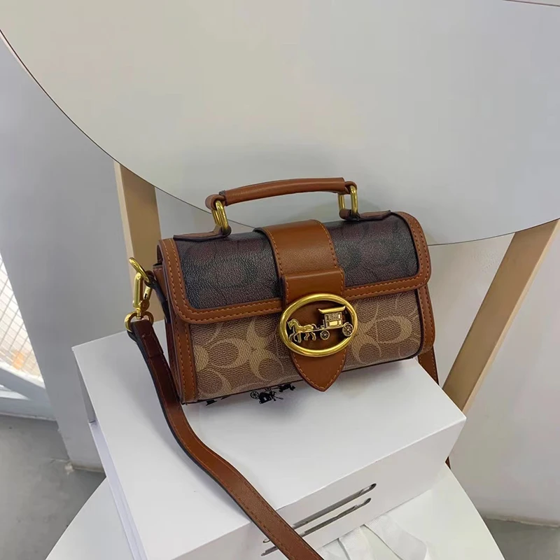 حقيبة كتف قطيفة فاخرة مربعة