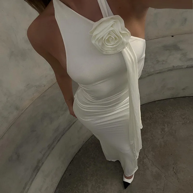

2024Spring NewinsHot Girl Fashion Sexy Backless Elegant Three-Dimensional Flower Decorative Halter Dress for WomenBjd