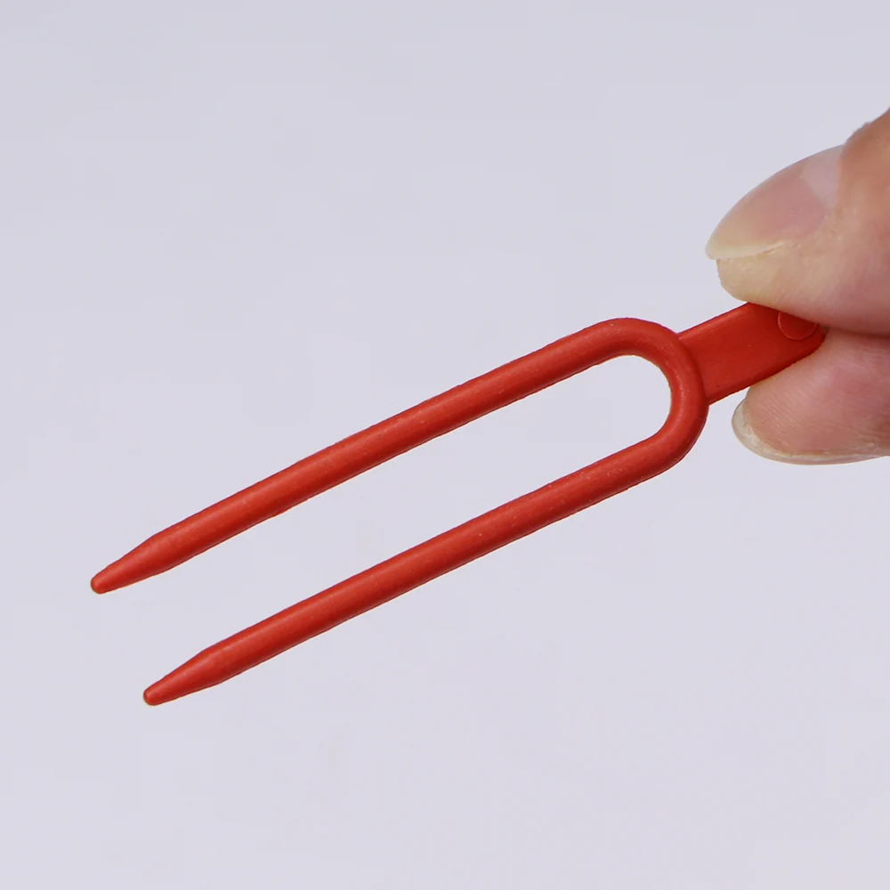 Plastic Planting Fork 48/55/60mm Strawberry Watermelon Vine Stolon Fixator Pressing Device Fastening Fixture Garden Clamp Clips