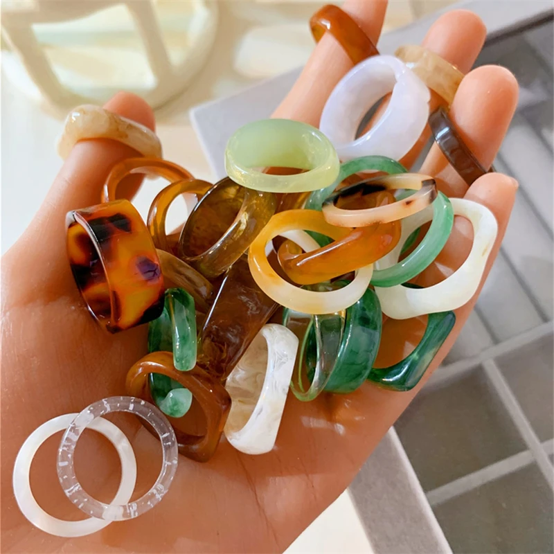 Bohemian retro acrylic resin ring combination set 30 piece For women personalized halo dyed dopamine wide face stacked ring