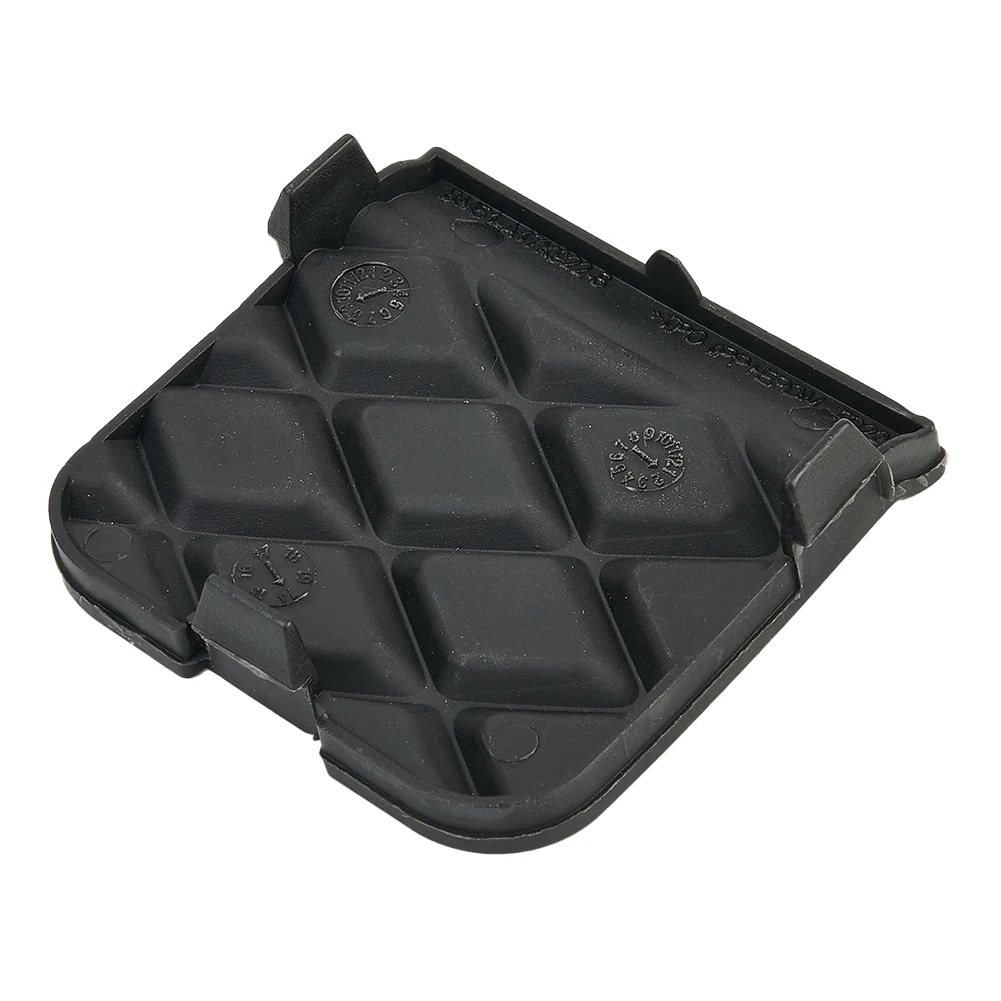 

1 шт., крышка для заднего бампера автомобиля, аксессуар, черная пластиковая крышка для заднего буксировочного крючка, крышка для хэтчбека Ford Focus MK3