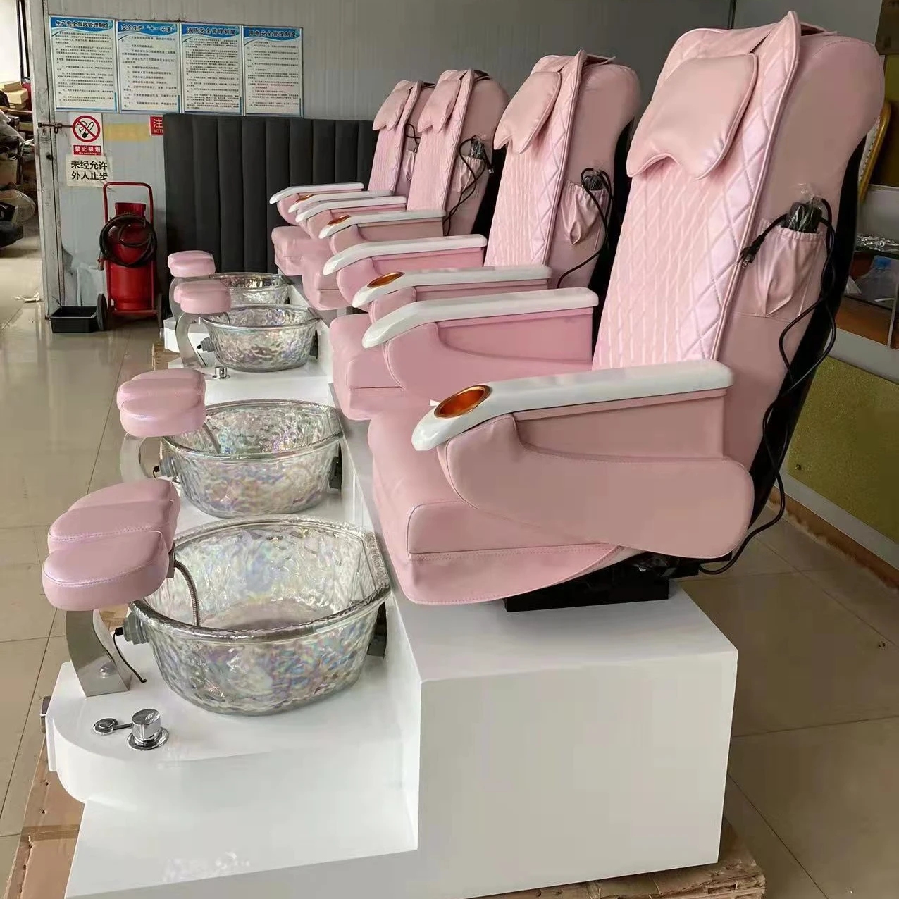 2022 kingshadow Pink Reclining Massage Manicure Foot Spa Luxury Pedicure Chairs On Sale children s chairs hairdressing chairs hair cutting cars hair salons barbershops liftable wooden horse hairdressing chairs