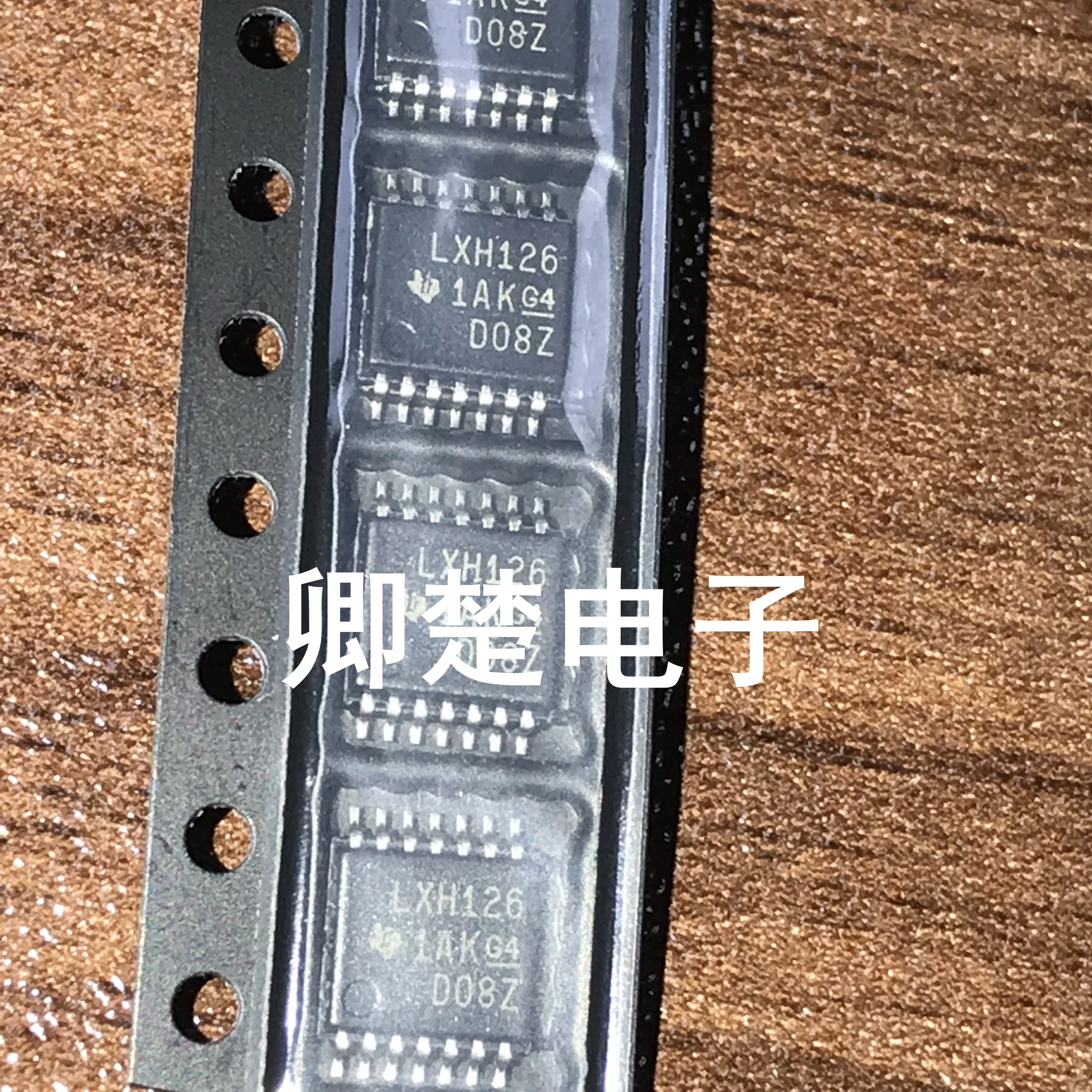 

30 шт. Оригинальный Новый LXH126 SSOP SN74LVTH126PWR