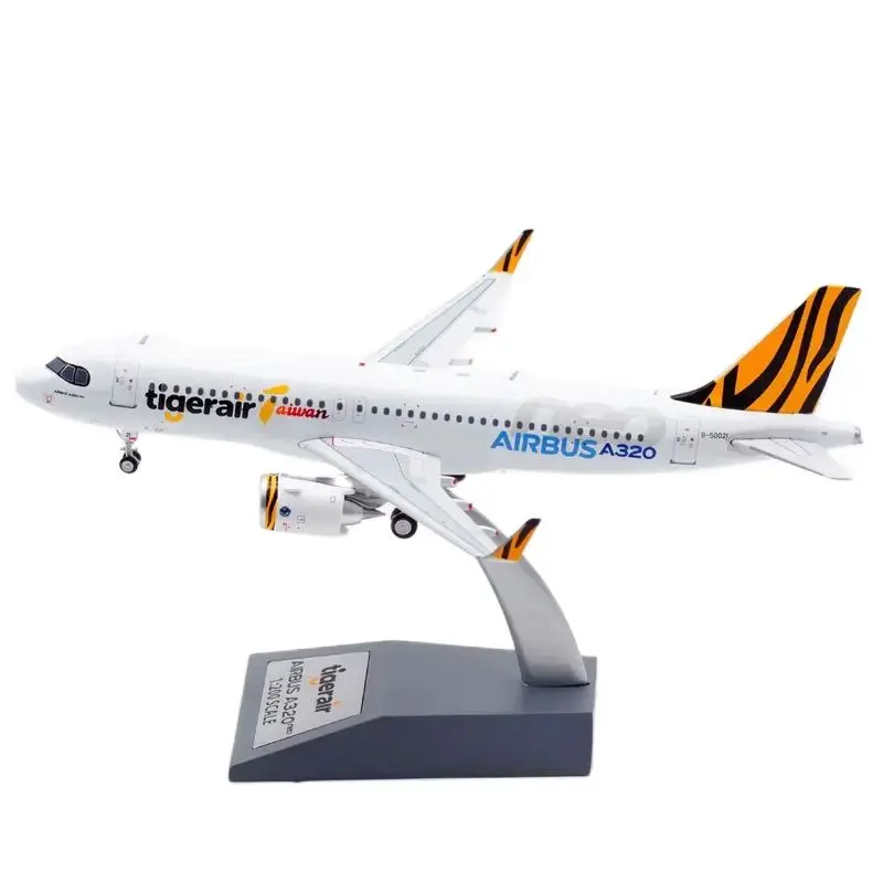 

Модель самолета Tigerair A320NEO из сплава и пластика в масштабе 1:200
