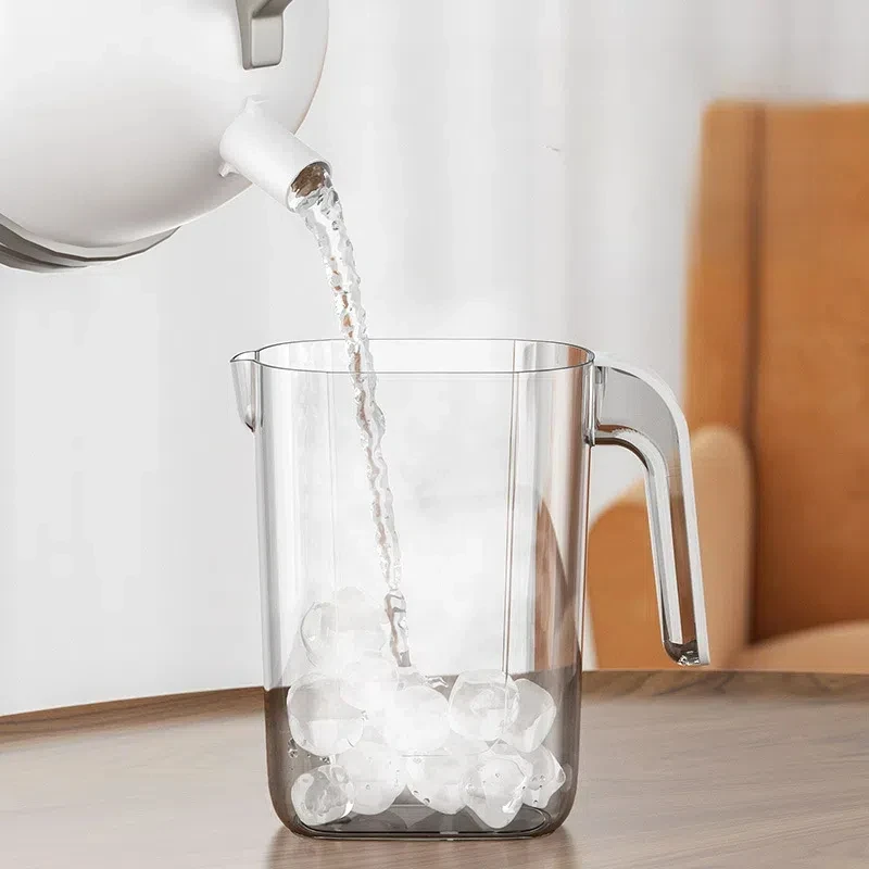 Water Pitcher Jug Beverage Pitchers Cold Tea Containers Carafe Kettle Juice Sangria Lemonade Plastic Drinks Fridge Iced Drink