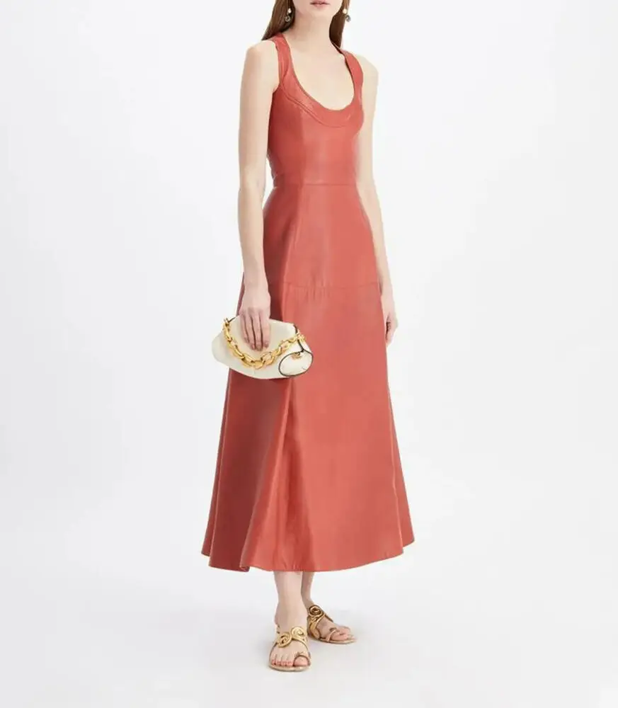 Рисунок 2 - Женское облегающее платье из натуральной овчины