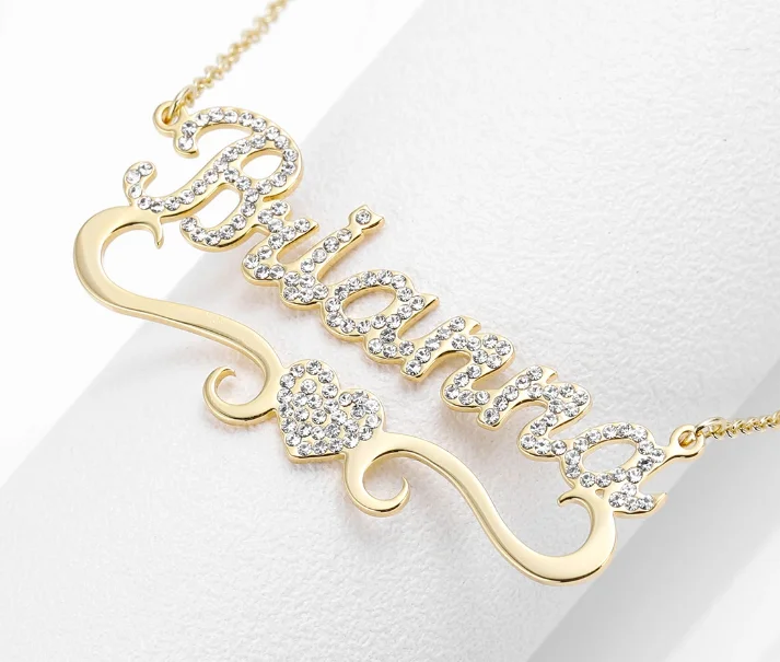 

Индивидуальное название ледяное ожерелье с надписью Love Bottom, персонализированные бриллианты, ювелирные изделия из нержавеющей стали, подарок на день рождения для нее