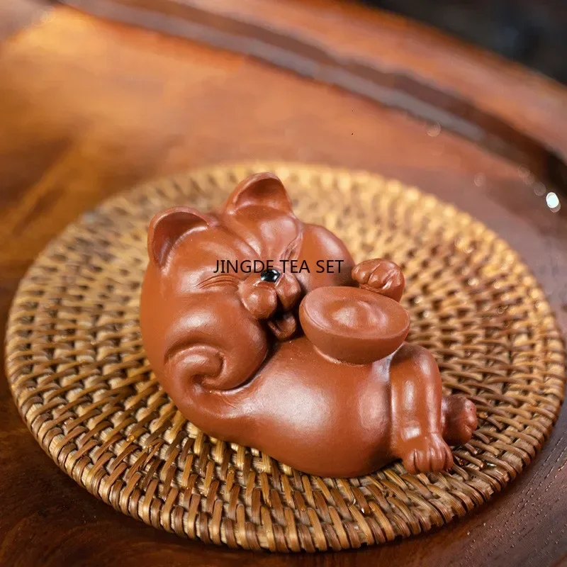 Yixing Purple Clay Tea Pet Animal Statue Lucky Cat Handmade Sculpture Jewelry Chinese Tea Set Accessories
