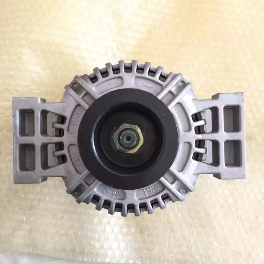 ISDE engine 28V 80A Alternator 4365991