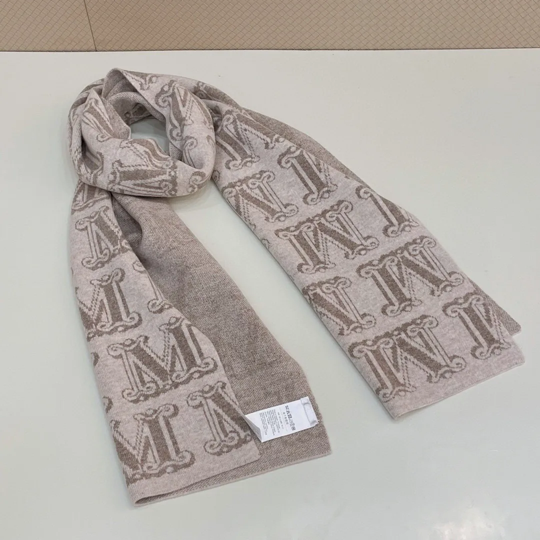 

Women 100% Cashmere Letter Embroidery Knitted Scarf