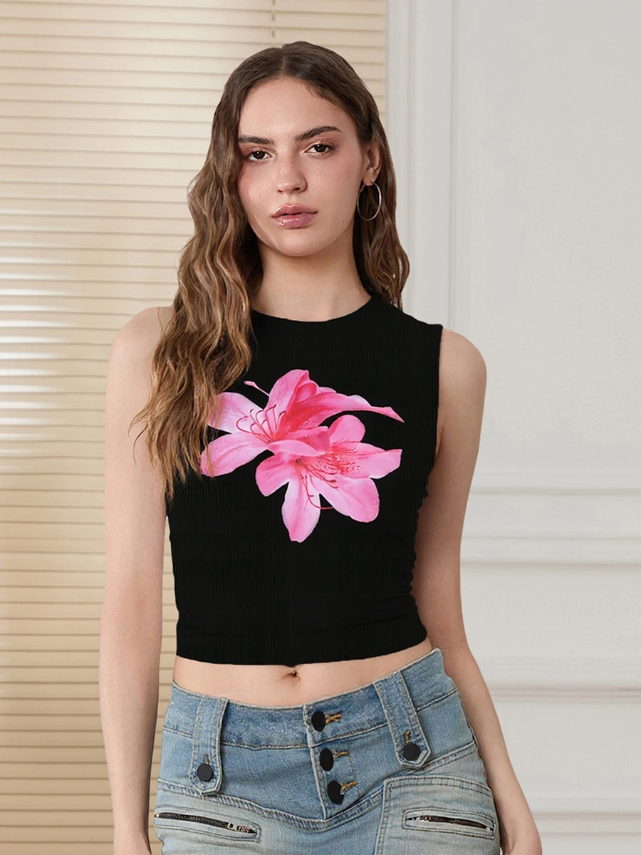 Elegant Women s Sleeveless Floral Print Tank Top with Round Neckline and  Fit Design Perfect for Summer Beach Wear