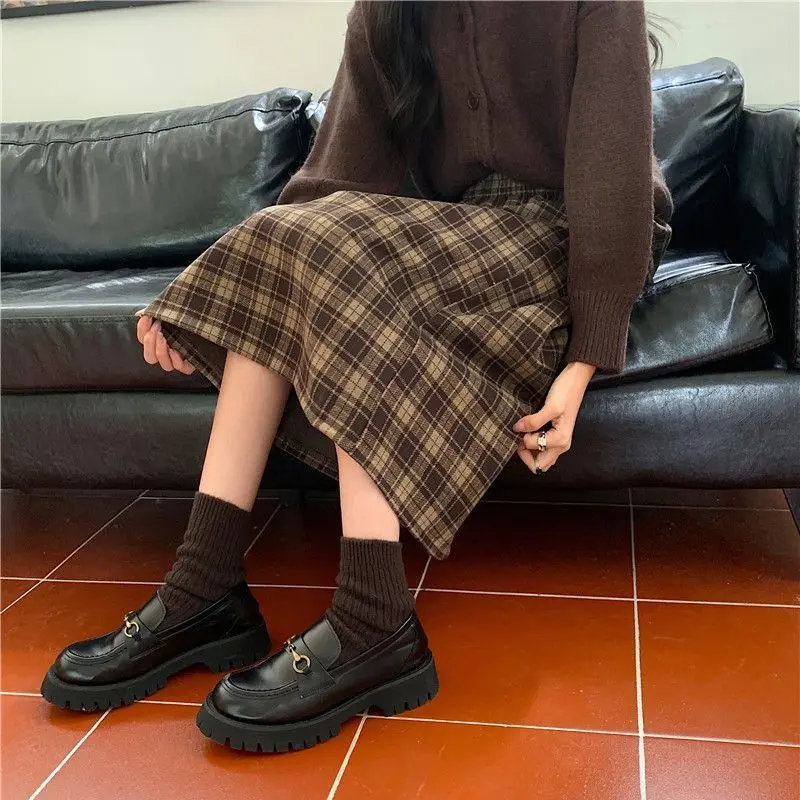 

Women Skirts Plaid Skirt Wool Blend High Waist A line Midi Skirt with Side Slit and Hip Hugging Fit Autumn Winter New Arrival