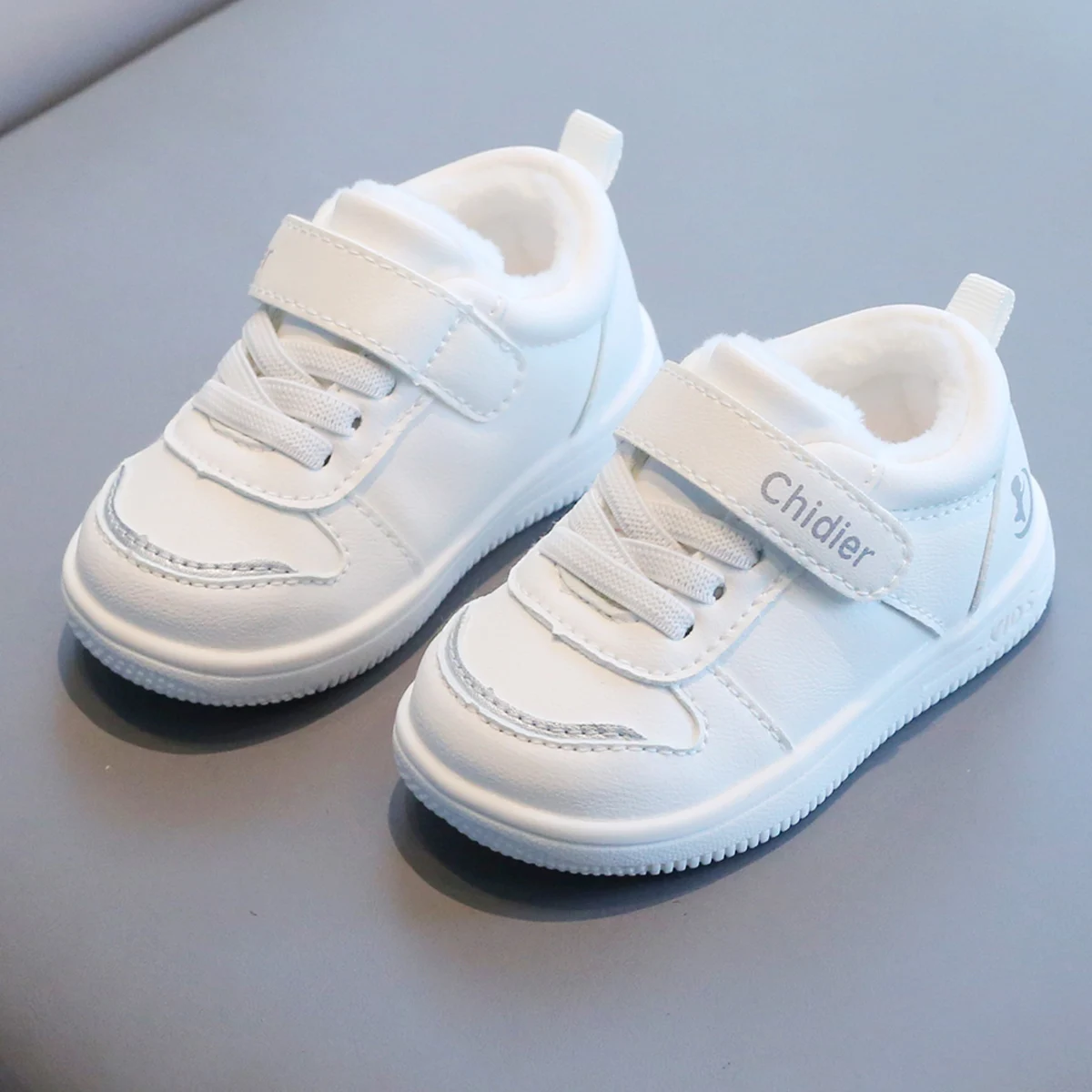 Boys and Girls Spring and Autumn Non-slip Soft Bottom Color Splicing Baby Board Shoes