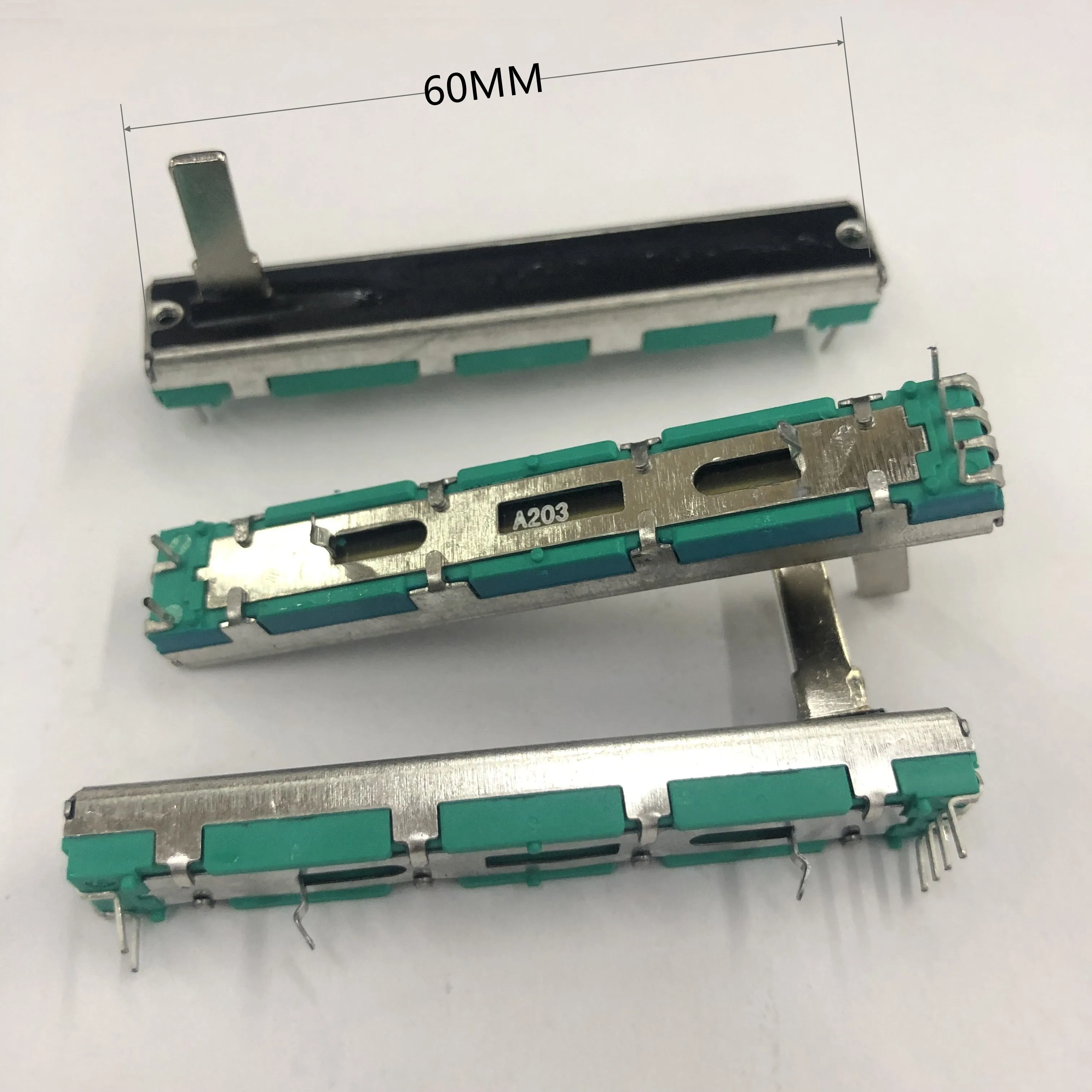 Multiturn Potentiometer Linear Potentiometer Rotary Potentiometer Potentiometer Kit Trimmer Potentiometer 10PCS 60mm fader mixer double B50K 50K B10K 10K B20K 20K B50K * 2 B10K * 2 volume potentiometer for DJM 400 500 600 800