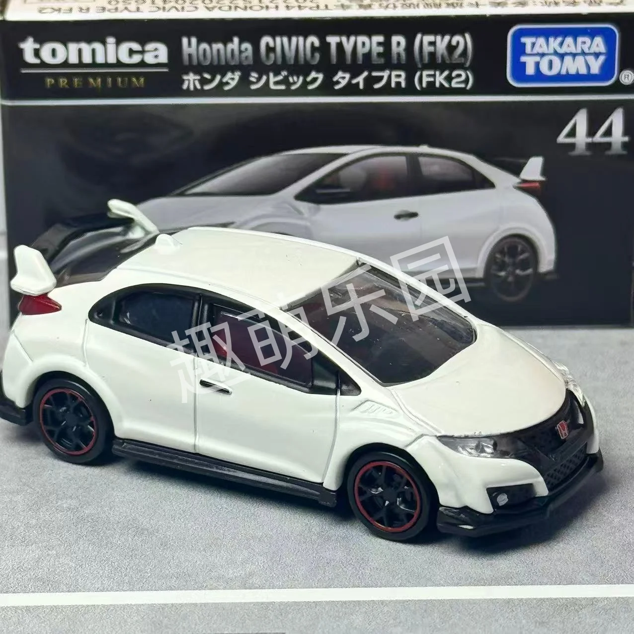 Takara Tomy 44 Honda Civic Type R (FK2) Alloy car Diecast Model