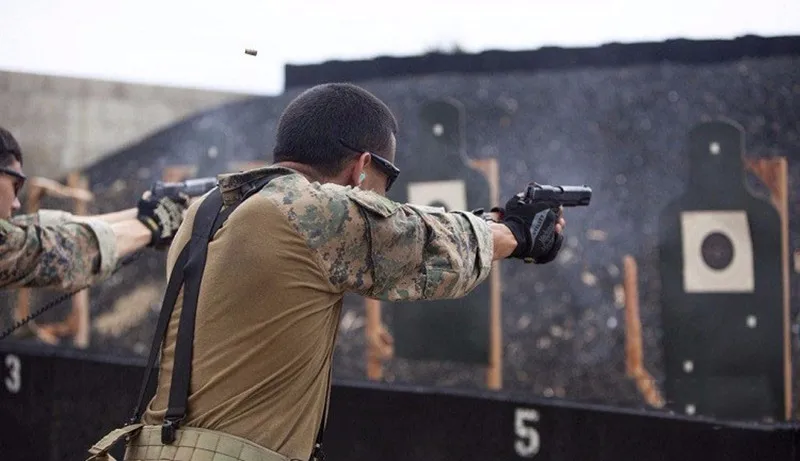 Description Picture 4 of itemMen's Outdoor Tactical Hiking T-Shirts,Hunting Camouflage Long Sleeve Hunting Climbing Shirt,Male Breathable Sport Clothes