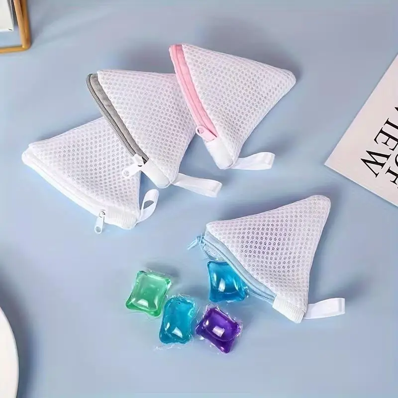 Set of 3 Reusable Mesh Laundry Bags with Zippers for Delicates and Small Items