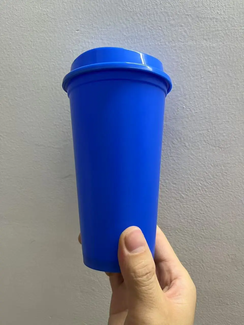 Eco-Friendly Reusable Travel Coffee Mug - BPA-Free Plastic, 16oz Capacity