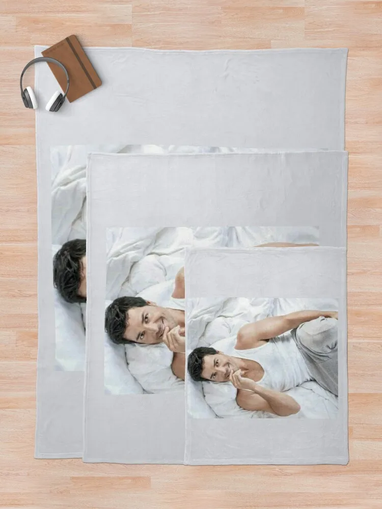 Chayanne ��� �ε巯�� ħ�� ���