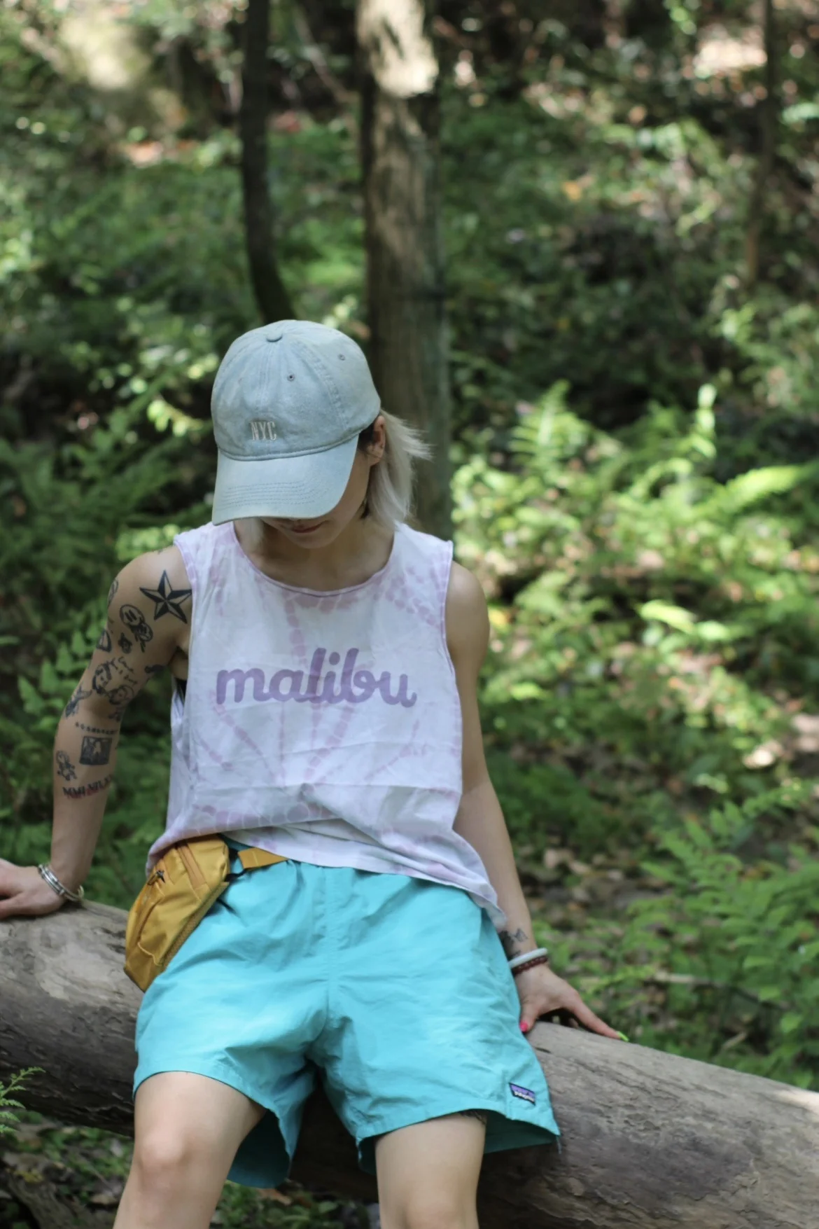 자연 르네상스 스타일 야외 바타 파타 아메리칸 빈티지 빠른 건조 크롭 반바지 세트 (남성용과 여성용) 자연 르네상스 스타일 야외 바타 파타 아메리칸 빈티지 빠른 건조 크롭 반바지 세트 (남성용과 여성용)