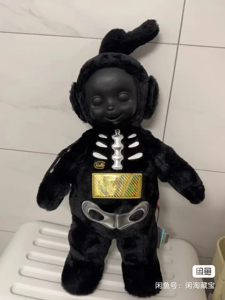 دمية فاخرة إصدار محدود أسود