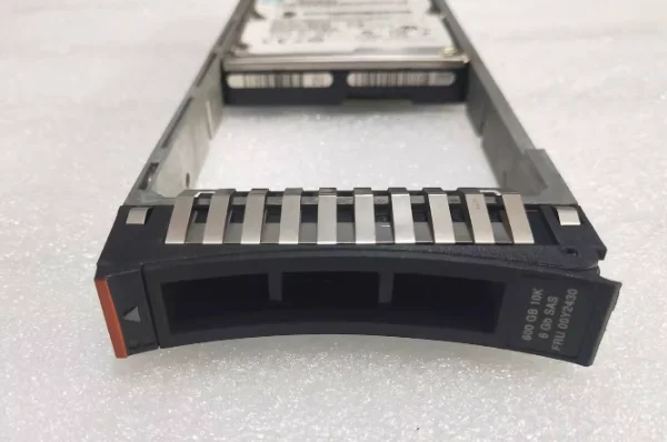 For NEW 00Y2430 00Y2503 00Y5707 600G 10K SAS 2 5 V3700 V3500 hard drive