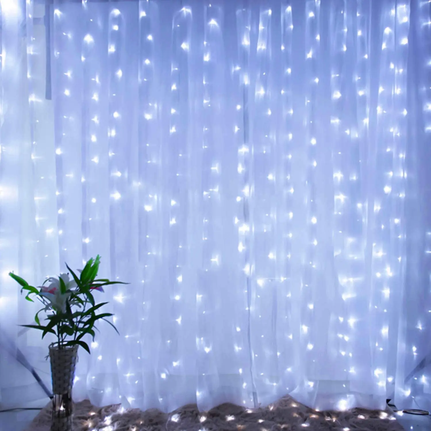 thumbnail image 1 of Guirnalda de luces LED para cortina, 3 x 1, 3 x 2, 3 x 3, 6 x 3, decoración navideña, luces de hadas, Año Nuevo, bodas, vacaciones, con control remoto, 1 of 4