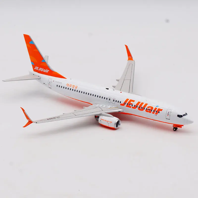 AV2046โลหะผสมสะสมเครื่องบินของขวัญการบิน1:200 JEJU Air โบอิ้