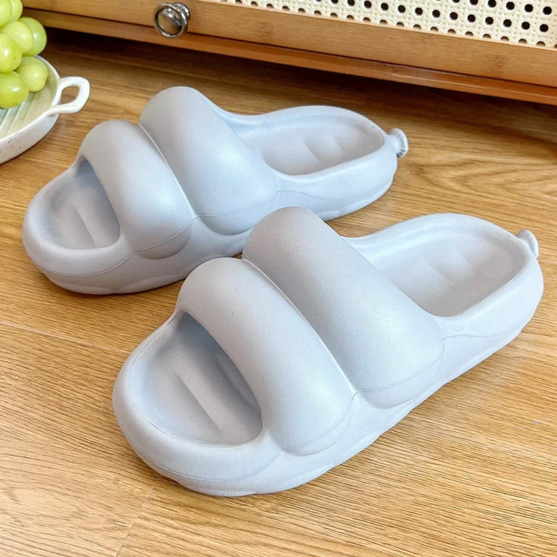 Summer Bathroom Slippers Platform Shoes Women Soft EVA Beach Sandals Men Slides Indoor Mute Household Flip Flops