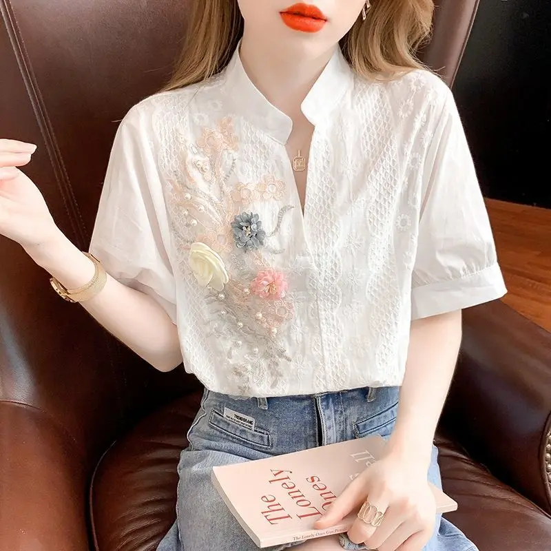 Sweet V-Neck Short Sleeve Shirt Stylish Embroidery Floral Three-dimensional Decoration Summer Women's Clothing Commute Blouse