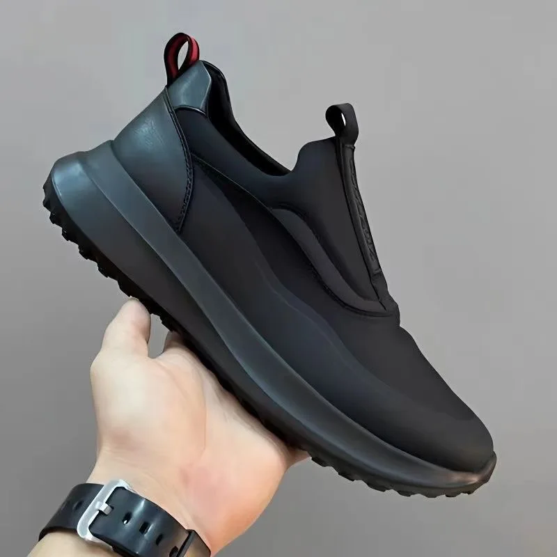 Description Picture 3 of itemFashion Casual Sports Board Shoes All Seasons Low Cut Male Round Toe Super Soft Shoes Pure Black Breathable Thick Sole Footwear