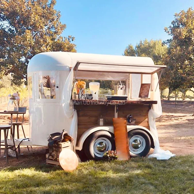 Vintage Mobile Horse Food Trailer Beer Bar Food Truck Hot Dog Ice Cream Cart Coffee Van Flower Candy Food Trailer Fully Equipped