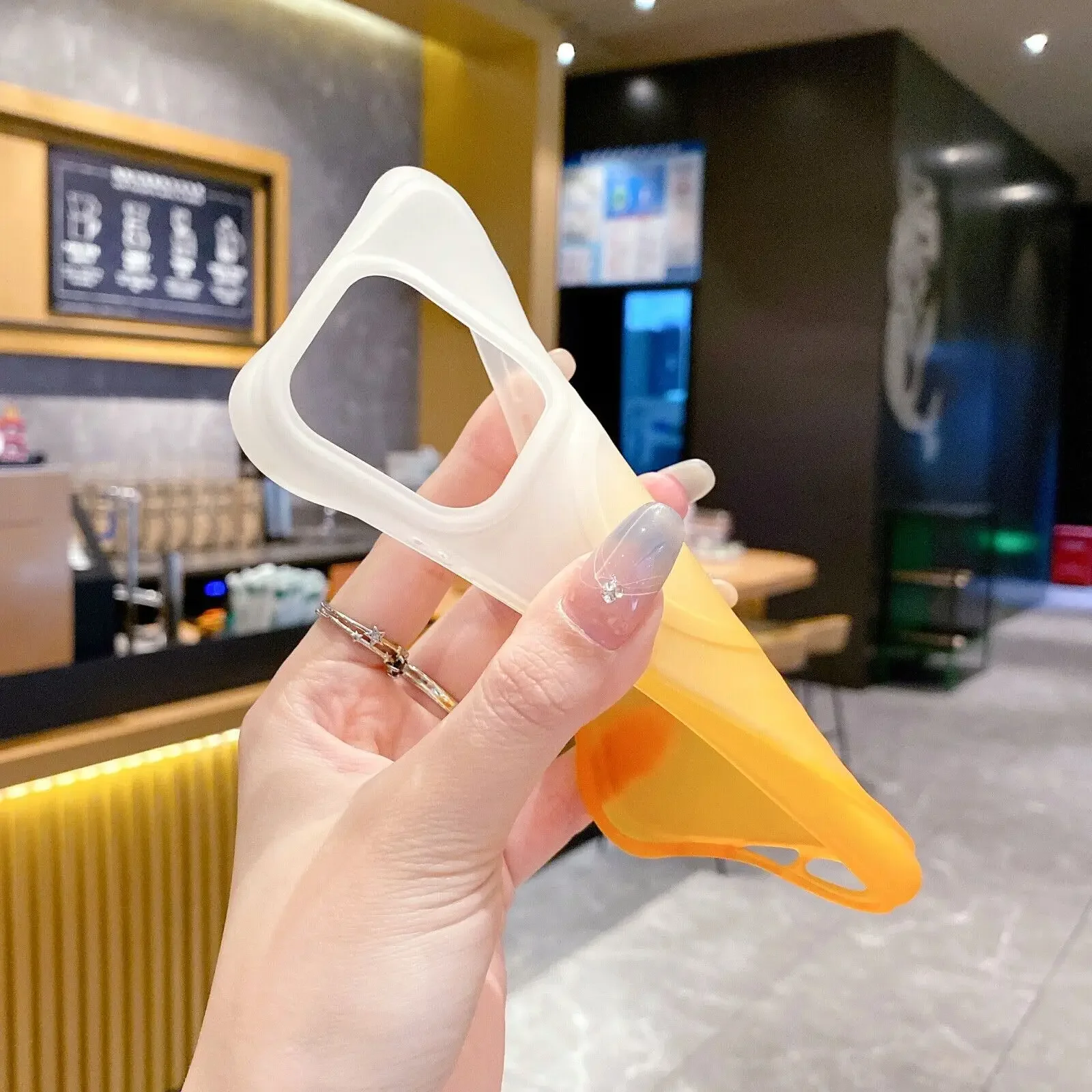 Water Ripples Magnetic cute phone case for iPhone 15 14 13 12 11 Pro Max Four Corner Anti Fall for Magsafe wireless charge Cover