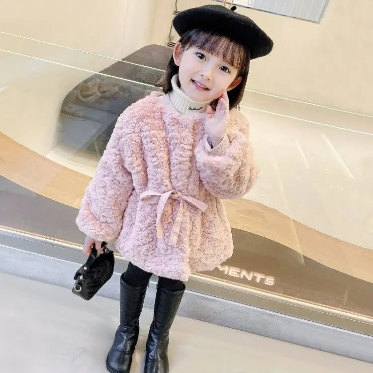 

2024 Baby Girls New Fur Coat Plush and Thicken Waist Retraction Winter Children Girls Jacket Warm Kids Girls Winter Coat TY5