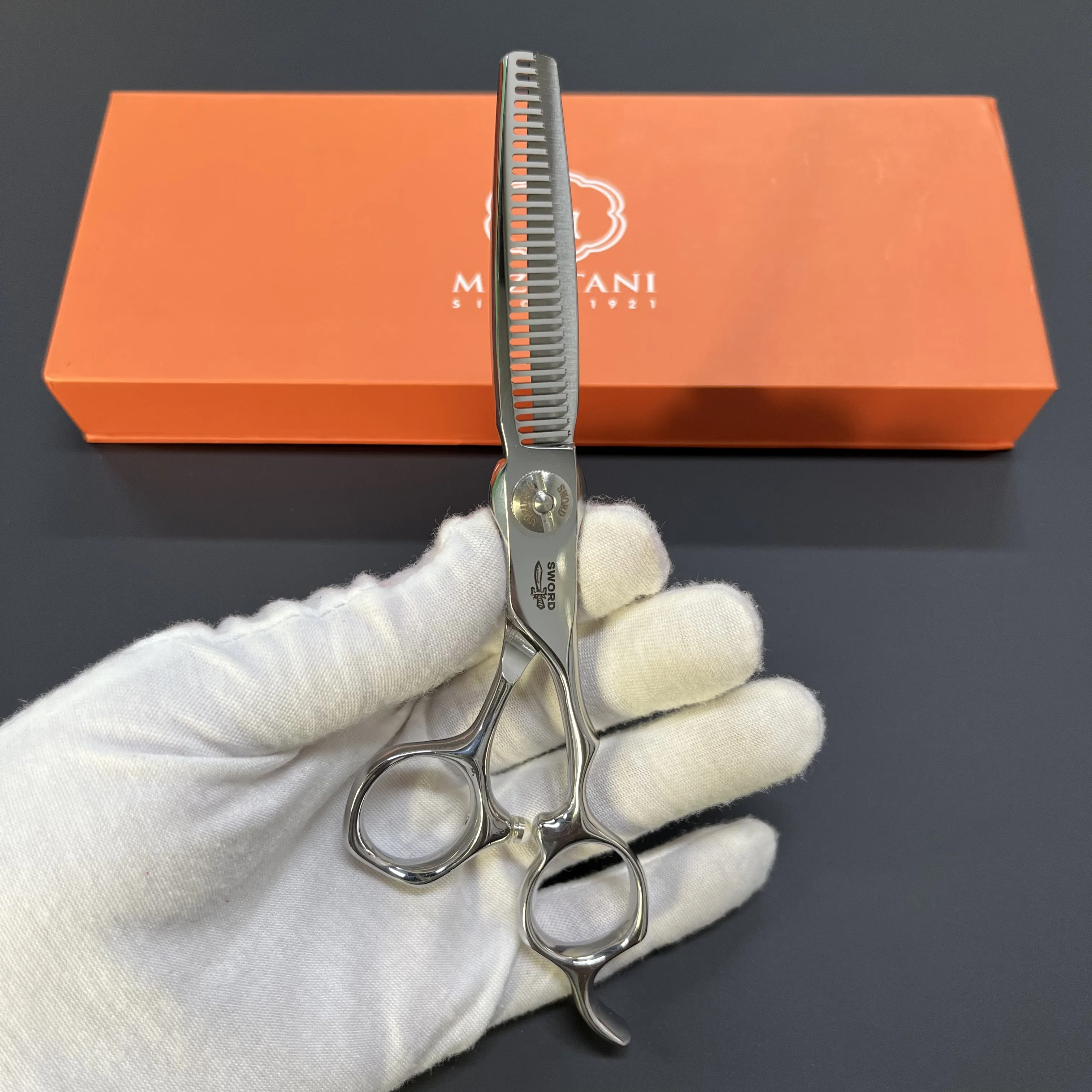 Slide image afa649b6dd914a90861e8b49efbba09c