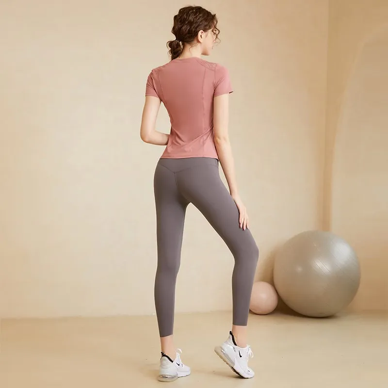 Women Mesh Breathable Yoga Shirt Sport Tops Workout T-shirts Gym Fitness Tops Running Short Sleeve Soft Comfortable Slim Tee