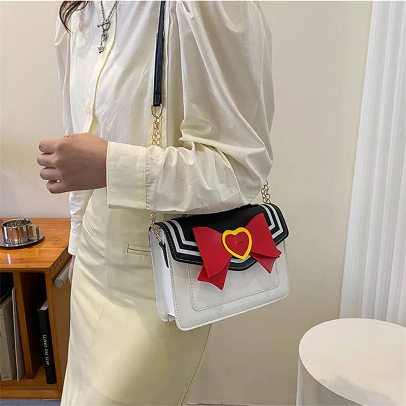 Chic Bow Synthetic Leather Crossbody Bag Kawaii Heart Small Tote Bag Mini Purse Chain Belt Shoulder Bag for Teen Girls Daily Use