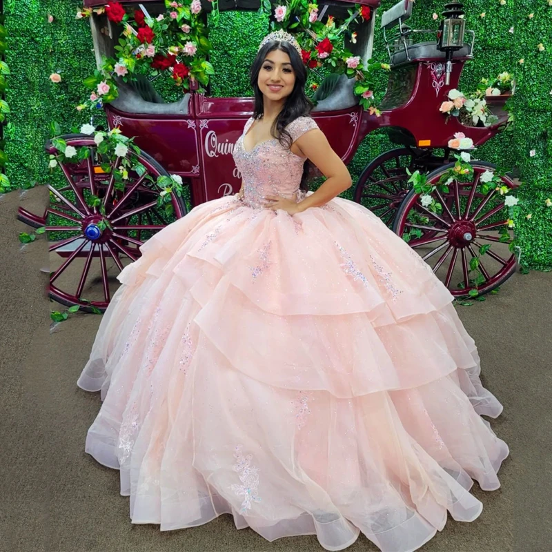 

Розовое блестящее платье для Quinceanera 2023 с открытыми плечами, бусинами, кристаллами, бальное платье, Тюлевое вечернее милое платье 15 16, платье ...
