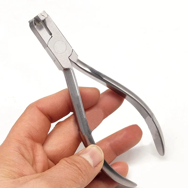 Pince Orthodontique Young Pour Former Des Loops - Acier Inoxydable, Pour Laboratoire Et Clinique, Marque TK Plus, Neuve