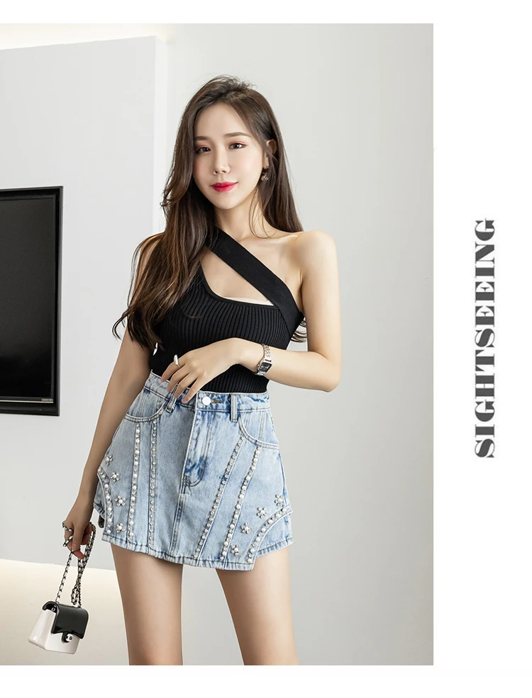 

Hot girl denim skirt female slim slimming heavy industry beaded shorts spring and summer retro culottes 2022 new skirt