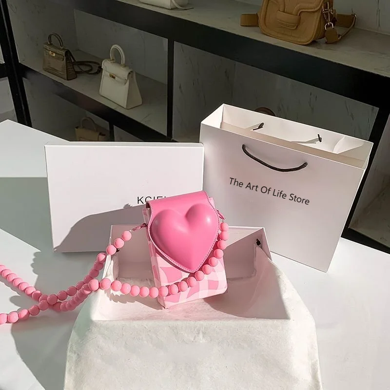 light-luxury-bag-mini-crossbody-bags-for-women-pink-chain-lloving-heart-phone-bag-valentine's-day-gift-for-girlfriend-small-bag