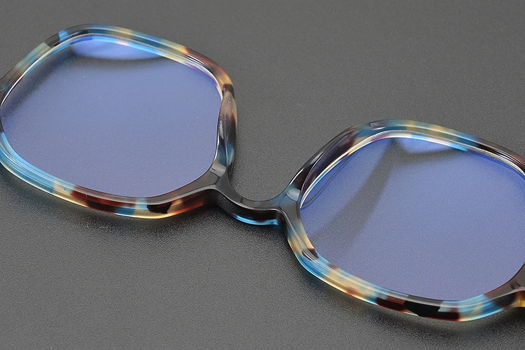 Nobler Titanium Eyeglasses Image 20